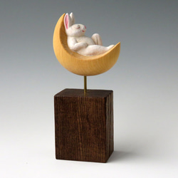 木彫　月の兎 1枚目の画像