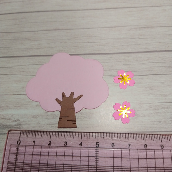 ダイカット 桜の木10枚と桜30枚セット クラフトパンチ アルバム コラージュ 3枚目の画像
