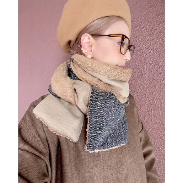RATA ❤️蓬鬆材質製成的長圍巾❤️寬鬆蓬鬆感❤️成人米色❤️超輕長披肩 第1張的照片