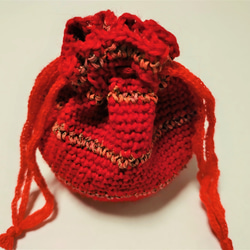 （Lサイズ）手編みのまんまる巾着ミニポーチ（底６㎝）【VIUTY】（Creema限定） 4枚目の画像