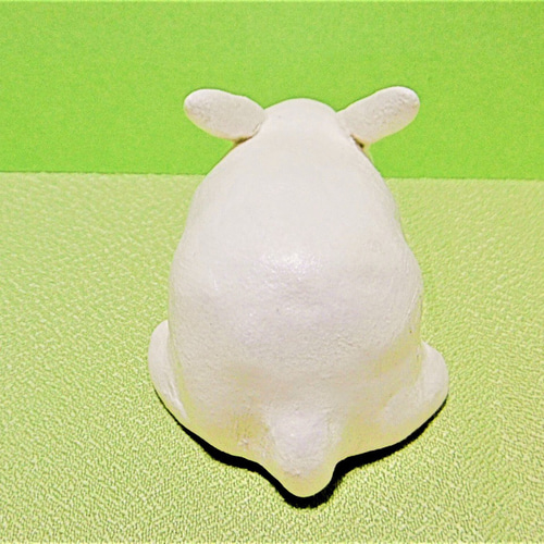 白うさぎ（小）置物＃3（石粉粘土と新聞紙） その他置物 工房