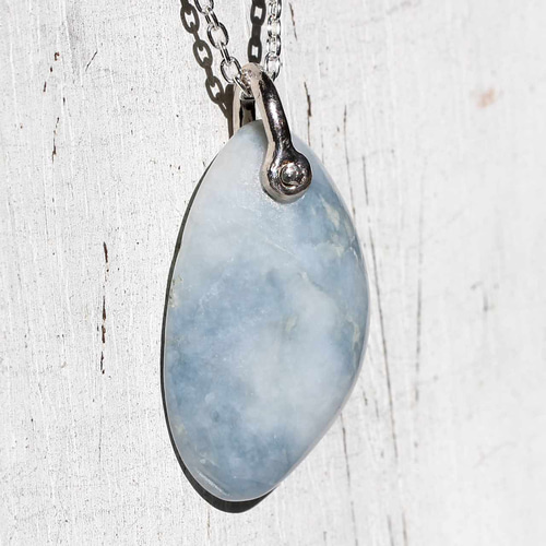 新品　未使用　糸魚川翡翠　入コン沢　青　10金　丸　ネックレス　送料無料 ネックレス／青色（入コン沢）ヒスイ | 糸魚川翡翠工房こたき