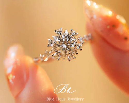 初雪 モアッサナイト Dカラー キラキラ 冬 0.5ct ゴージャス