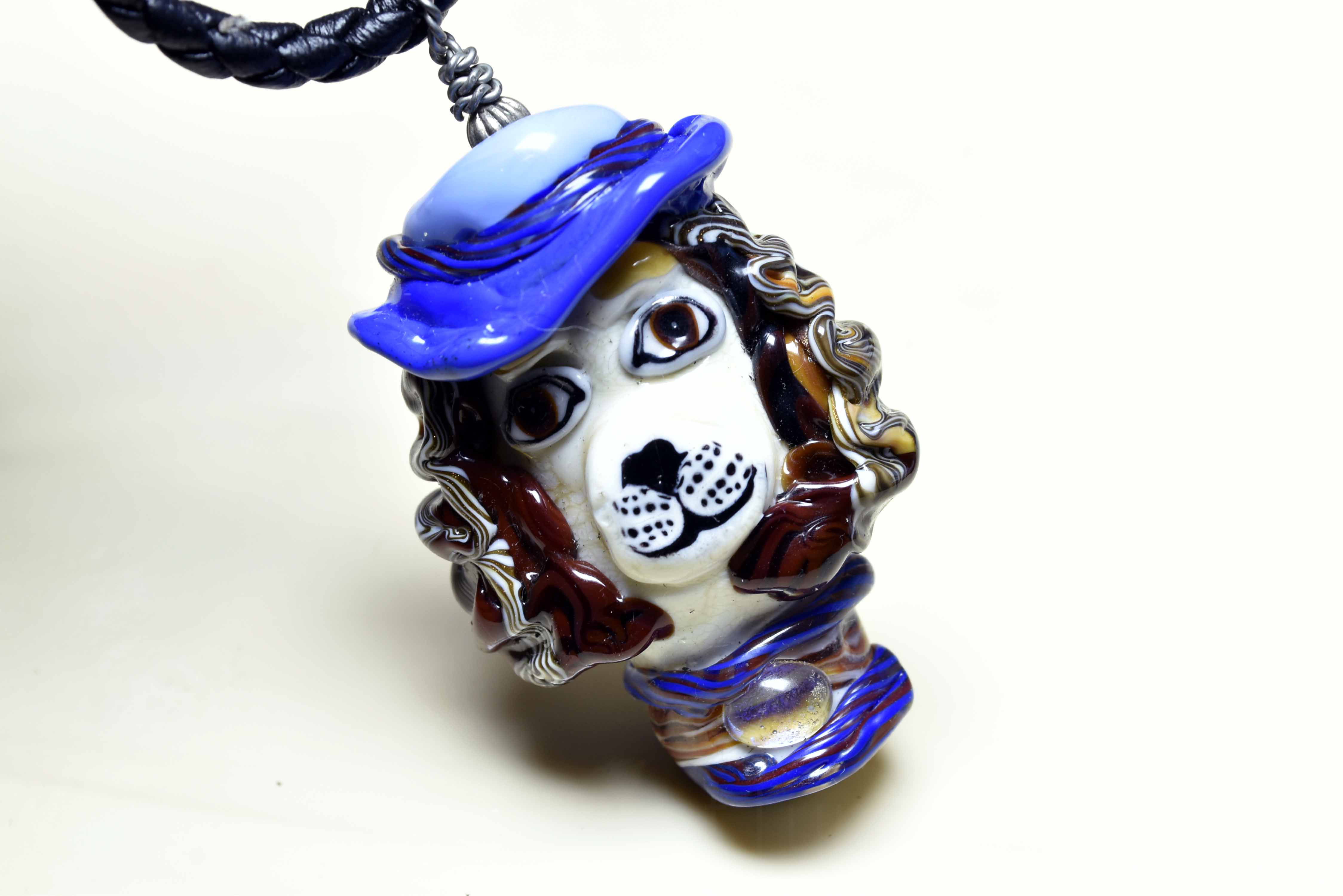 ガラスのジュエリー　犬　dog ネックレス　ペンダントトップ（Ｙy2495-304）　作家物　一点物手作り