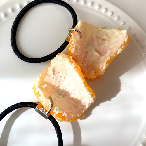 人気‼︎ みかんの皮だけ ヘアゴム 食品サンプル オレンジ フェイク