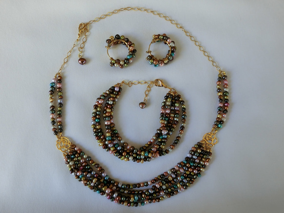 『追憶』ベビーパール淡水本真珠のミックスカラー5連のネックレス・K16GP 6枚目の画像