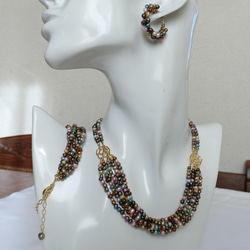 『追憶』ベビーパール淡水本真珠のミックスカラー5連のブレスレット・K16GP 4枚目の画像