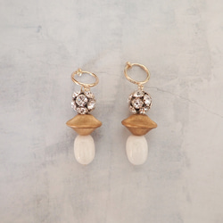 Bijou Earring ーWhite agateー E87 1枚目の画像