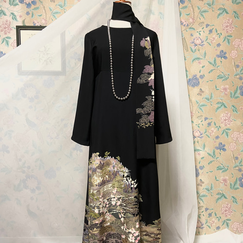 着物リメイク 黒留袖 ミディ丈ドレス 招福花模様 Aライン ハンドメイド