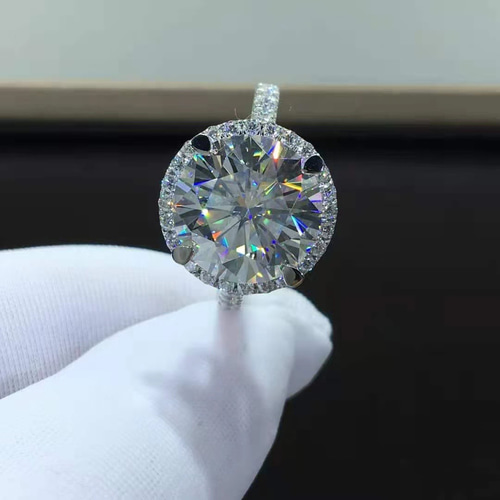 1カラット 望ましく 】輝くモアサナイト ダイヤモンド リング K18WG