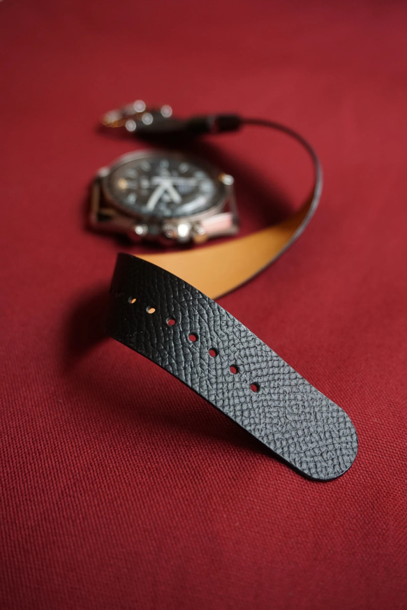 『高級革使用』エプソンレザー　黒　時計ベルト　シングルパスストラップ　レザー　腕時計　カスタム 6枚目の画像