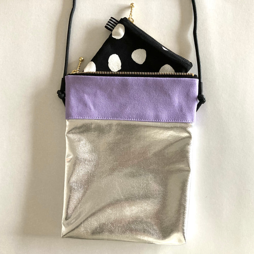 【美品】norienomoto スマホショルダー メタリック シルバー ブラック Phone Holders – nori enomoto