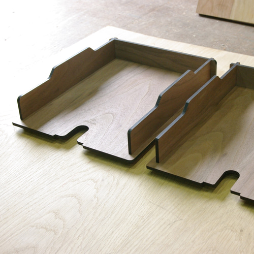 A4トレー／ウォールナット突板／書類整理ラック フリーボックス・小物