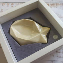 Digital Geometry Ceramic Series - 小魚醤箸置き 6枚目の画像