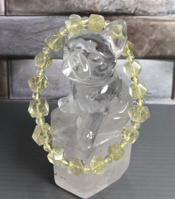 天然利比亞黃金隕石手串 八菱角切功 附台灣聯合檢證 - リビアングラス Libyan desert glass 第13張的照片