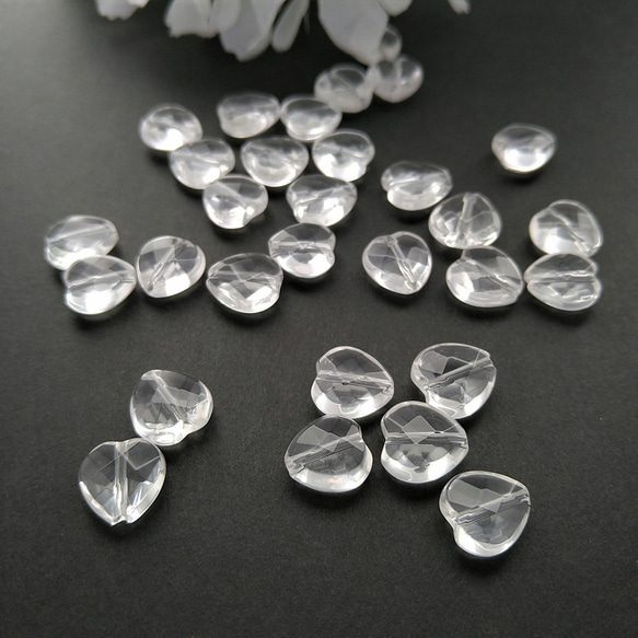 8mm・10mm・14mm 水晶 ハート型 カット入り 縦穴【サイズ選択】天然石