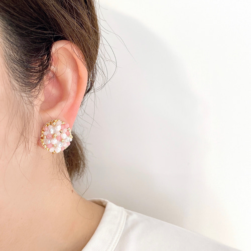 桜色天然石のつぶつぶイヤリング／ピアス イヤリング 