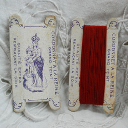 アンティーク糸 レーヌ（女王）の糸巻き 濃赤系 c 3枚目の画像
