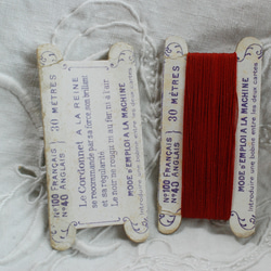 アンティーク糸 レーヌ（女王）の糸巻き 濃赤系 c 6枚目の画像