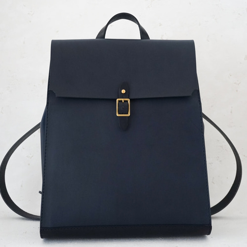 凛としたクラシックリュック】送料無料 本革リュックサック