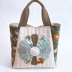 パッチワークバッグ作成キット/ドレスデンプレートのトートバッグ/完成