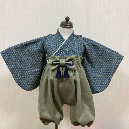 送料込み】ハンドメイド 男の子 被布 ベビー袴 2点セット 和服 ベビー服 clara_okinawa 通販|Creema(クリーマ) 15175141 送料込み】ハンドメイド 男の子 被布 ベビー袴 2点セット 和服 ベビー服 clara_okinawa 通販|Creema(クリーマ) 15175141