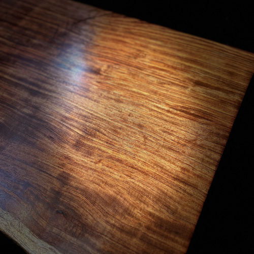 神の宿る木】ブビンガの一枚板テーブルまたはデスク 机・デスク 金井