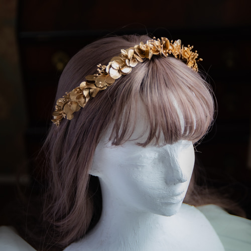 ゴールドのリーフカチューシャ　ヘッドドレス、ヘアアクセ　結婚式や成人式に、前撮り 卒業式お急ぎ対応可！2way リーフ カチューシャ 卒業式