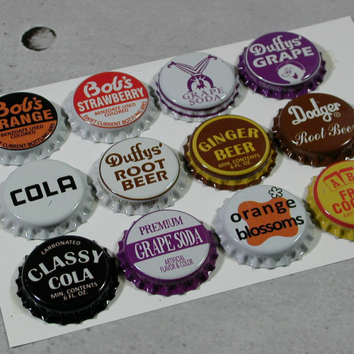 ♛アメリカのビール王冠キャップ / ヴィンテージデザイン復刻版 未使用