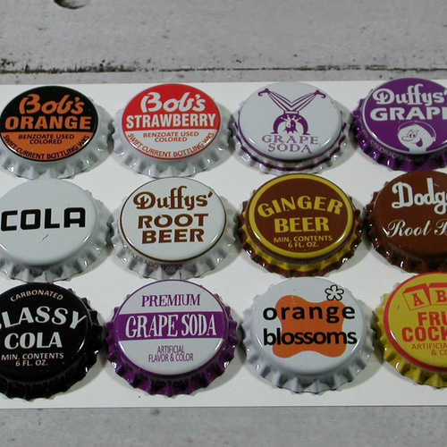 ♛アメリカのビール王冠キャップ / ヴィンテージデザイン復刻版 未使用