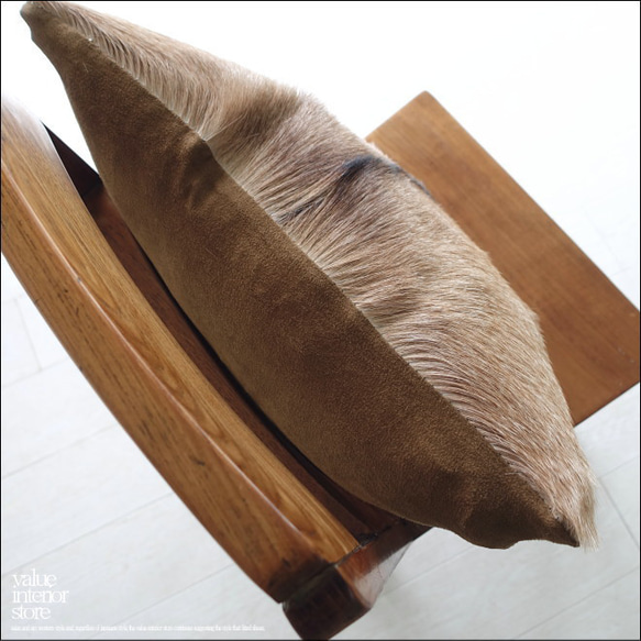 毛皮クッションカバー PUTI-22 ハラコ 天然皮革 ハンドメイド 正方形 北欧 本皮 手作り レトロ調 エスニック 2枚目の画像