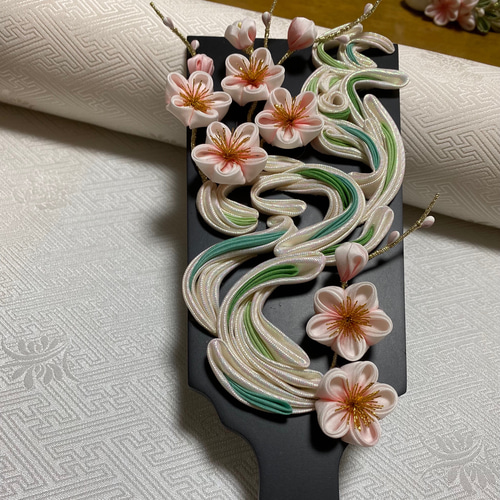 つまみ細工の羽子板飾り 正月飾り その他インテリア雑貨 cream つまみ細工の羽子板飾り 正月飾り その他インテリア雑貨 cream