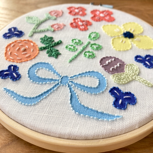 欧風刺繡（壁飾り・6枚組） 欧風刺繡（壁飾り・6枚組） 欧風刺繡（壁飾り・6枚組）