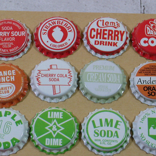 ♛アメリカのビール王冠キャップ / ィンテージデザイン復刻版 未使用品