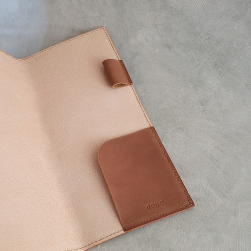 撮影現場やフライヤー収納にも】国産レザーのコンテケース その他