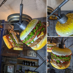 アメリカンダイナー/ バーガーズカフェ シーリングライト/ 3連結式 天井照明 ハンバーガー  ダイニングテーブル 3枚目の画像