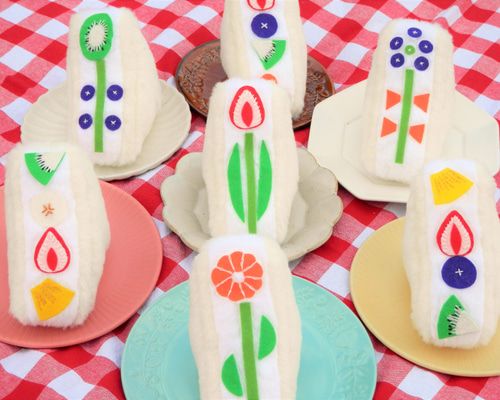 サンドイッチ　ハンドメイド　ぬいぐるみ ディズニーキャラクター Nuiパン ぬいぐるみS サンドウィッチ