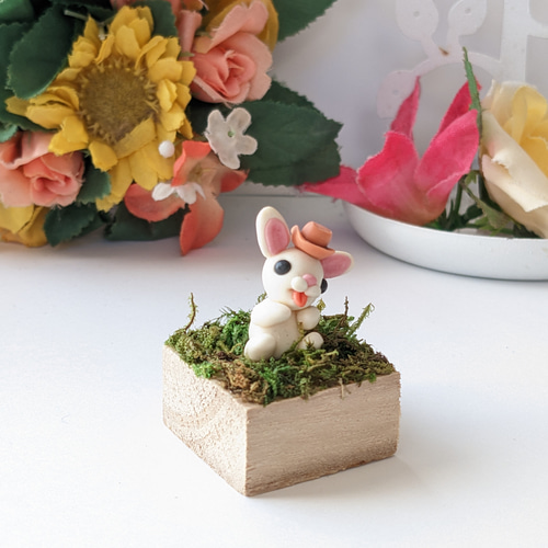 可愛すぎるうさぎ熊ちゃん ミニチュア 海外作家様 ハンドメイド イースター