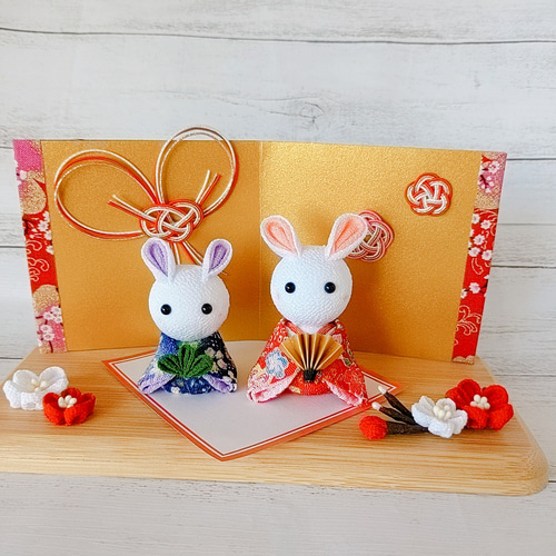 SOLD】お正月飾り 2023年 うさぎ年 干支 ちりめん細工 つまみ細工 