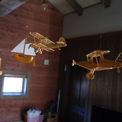 【職人のおまかせ制作】飛行機の木工模型モビール 4枚目の画像
