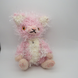 【あみぐるみ】ピンクのもこもこ猫　ピンク　ロングファー　もこもこ【215】 3枚目の画像