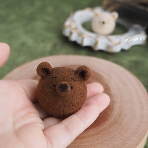 くまカーモコモコくまちゃん(ベージュ) 羊毛フェルト 転がせ くまカーモコモコくまちゃん(ベージュ) 羊毛フェルト 転がせ