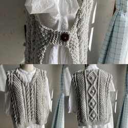 襟と袖が縄編みのアラン模様の横あきベスト 1枚目の画像