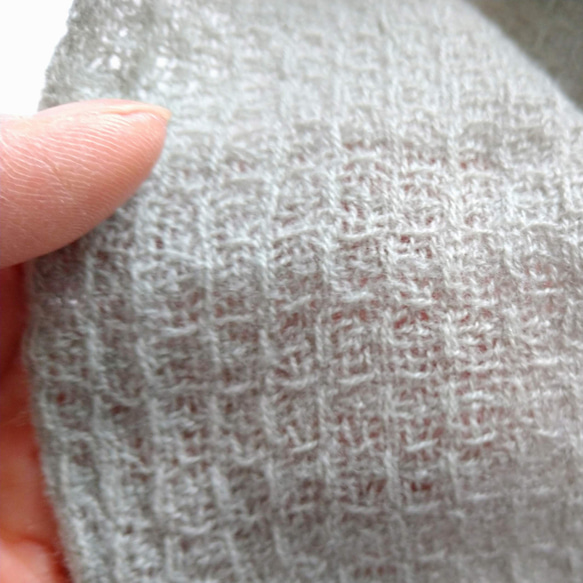 手織りカシミヤワッフル織りマフラー　297　若草色 6枚目の画像