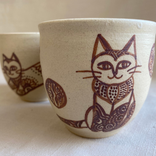 オシャマネコの絵付けお湯呑み A 湯呑み 辻本喜代美・アトリエ陶