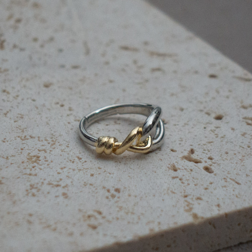 ねじれバイカラーリング 指輪・リング neu 通販 15181927｜Creema