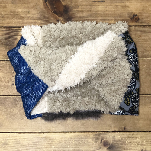 ミナペルホネンhandmade あったか〜いひねりスヌード スヌード Rose