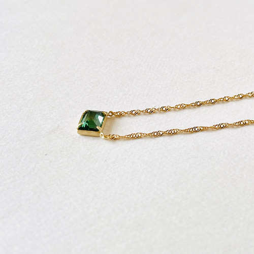 K18WGグリーントルマリンペンダント1.81ct K18WGグリーントルマリンペンダント1.81ct