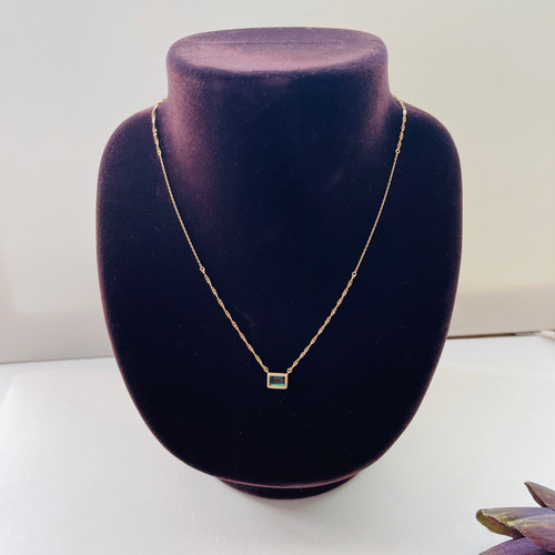 グリーントルマリン✳︎スクエアカット K18YG ネックレス