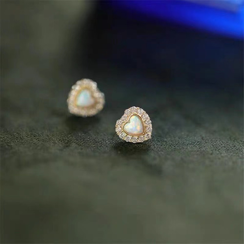 [P54-001] 翡翠　ピアス　　天然石　グアテマラ産　s925 クローバー P54-001] 翡翠ピアス天然石グアテマラ産s925 クローバー